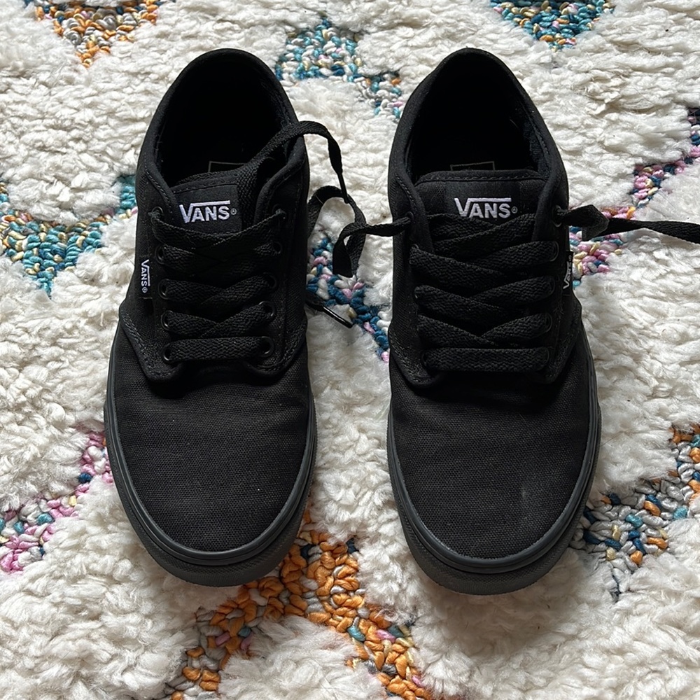 Vans Black Men’s Doheny Skate Shoes- US 8.5